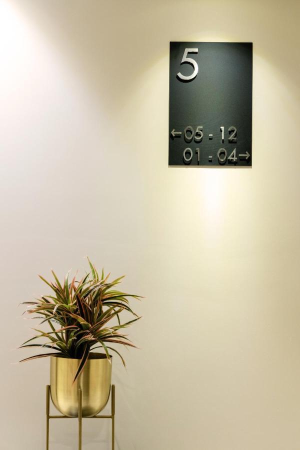 Hotel Paramount Suites & Service Apartments Mangalore Exterior foto