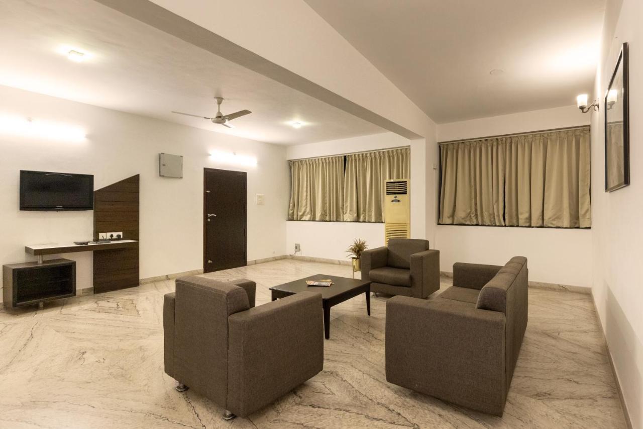 Hotel Paramount Suites & Service Apartments Mangalore Exterior foto